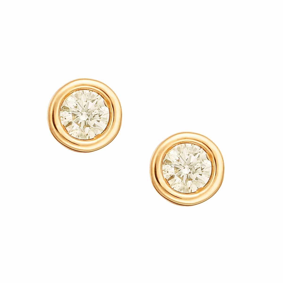 ダイヤモンドピアス　k18 新品 ダイヤモンド K18ピアス (計0.654カラット/I/I1/VG/GD/PG/中央