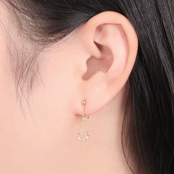 K10イエローゴールドダイヤモンドイヤリング 