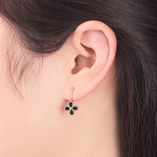 K10イエローゴールドオニキスイヤリング(RER271)|TSUTSUMI（ジュエリー