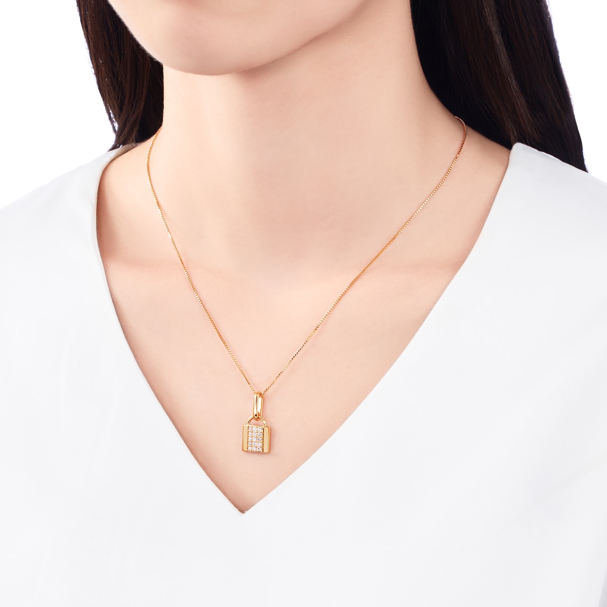 K18�C�G���[�S�[���h�_�C�������h�y���_���g