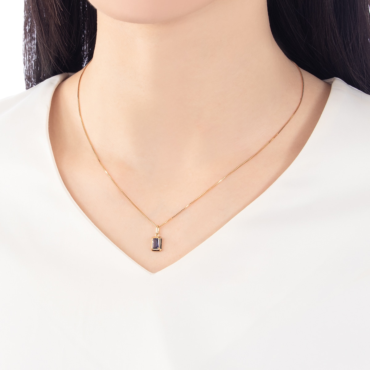 K18�C�G���[�S�[���h�A�C�I���C�g�y���_���g