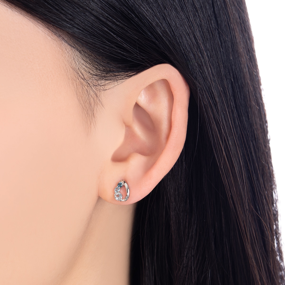 K10�z���C�g�S�[���h�}���`�X�g�[���s�A�X