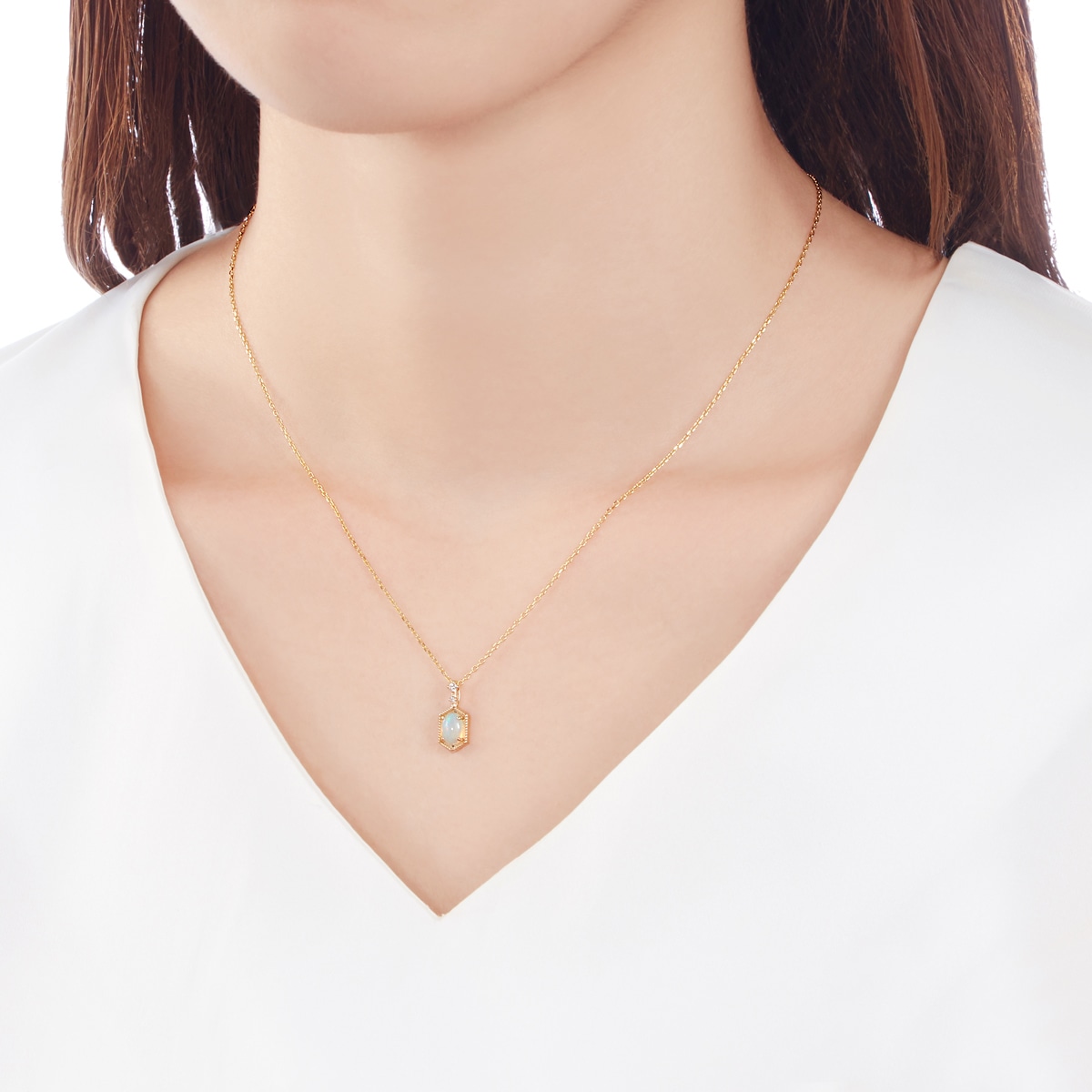 K10�C�G���[�S�[���h�I�p�[���l�b�N���X