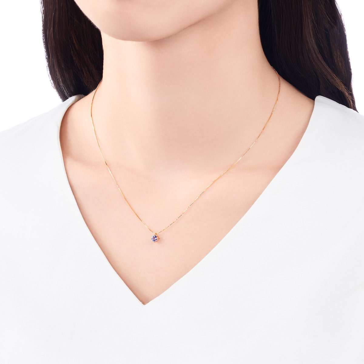 K18�C�G���[�S�[���h�^���U�i�C�g�l�b�N���X