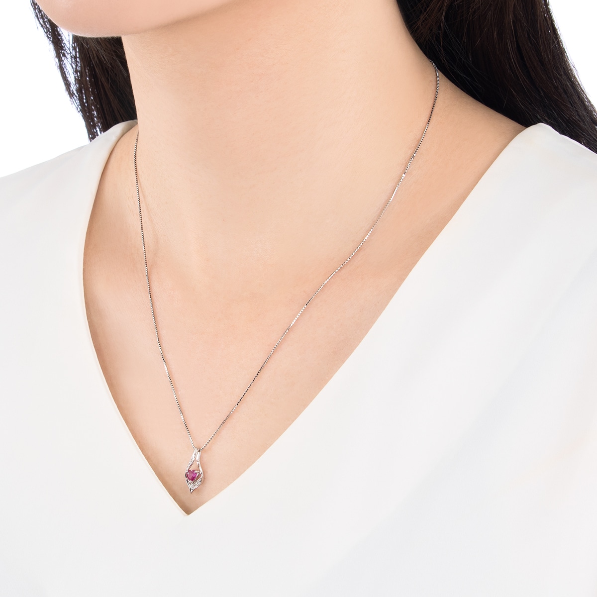 �v���`�i���r�[�l�b�N���X