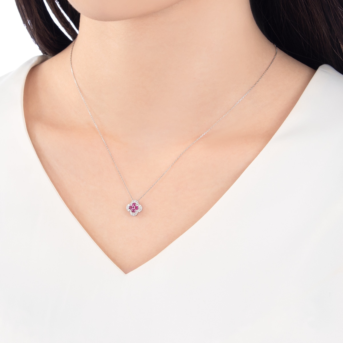 �v���`�i���r�[�l�b�N���X