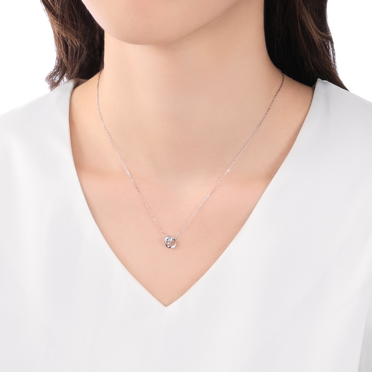 K10�z���C�g�S�[���h�A�N�A�}�����l�b�N���X
