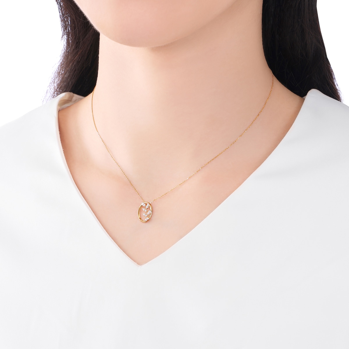 K18�C�G���[�S�[���h�_�C�������h�l�b�N���X