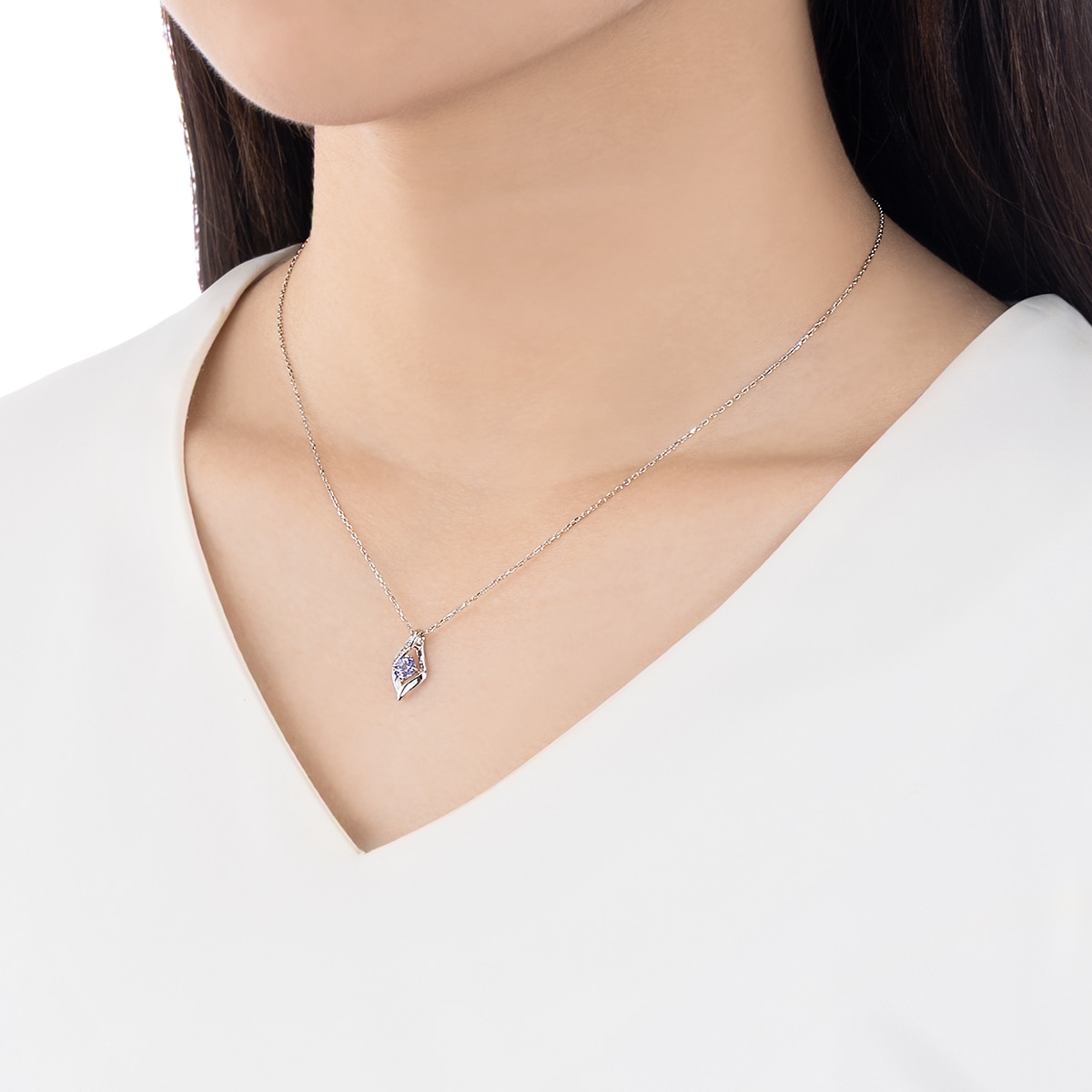 K10�z���C�g�S�[���h�^���U�i�C�g�l�b�N���X