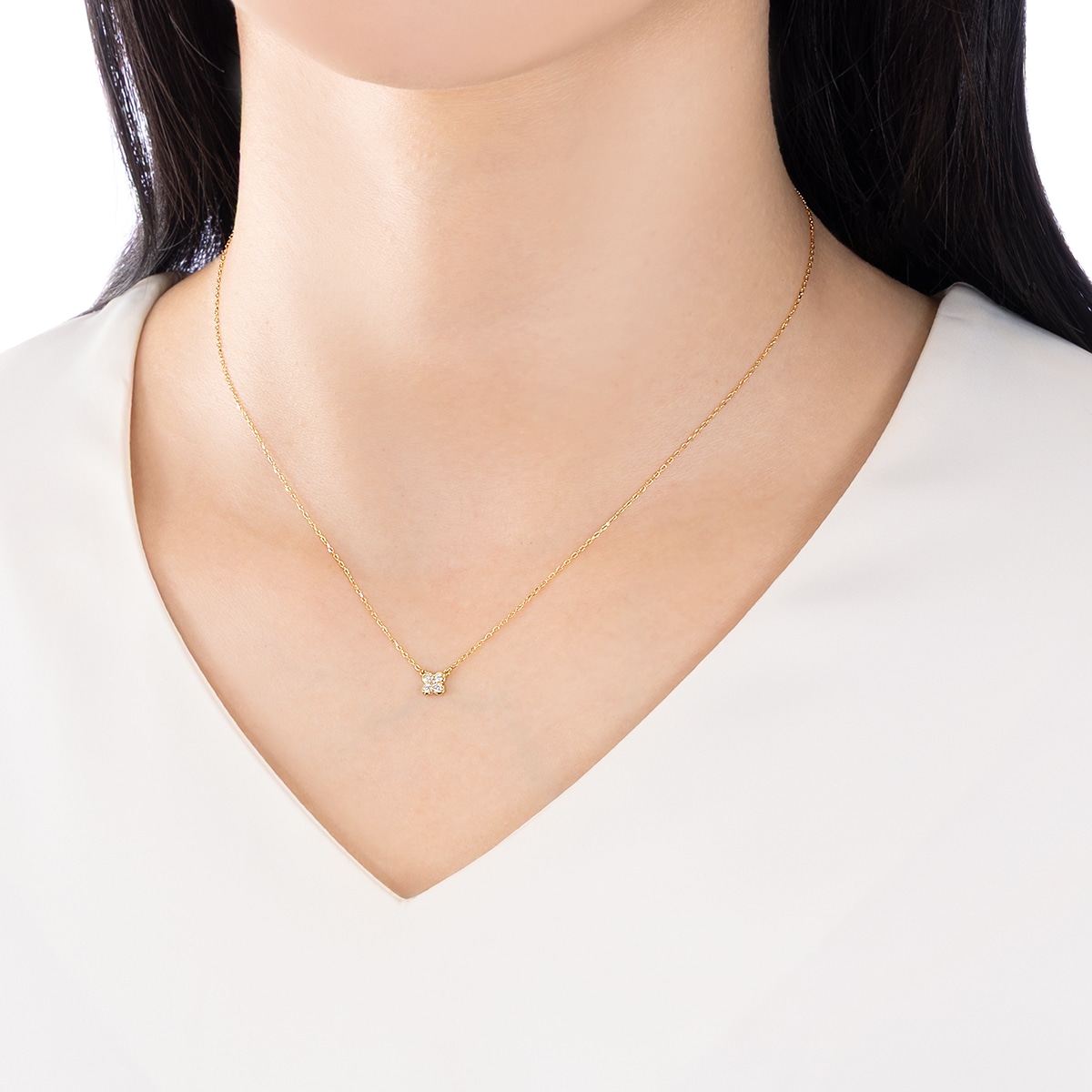 K18�C�G���[�S�[���h�_�C�������h�l�b�N���X