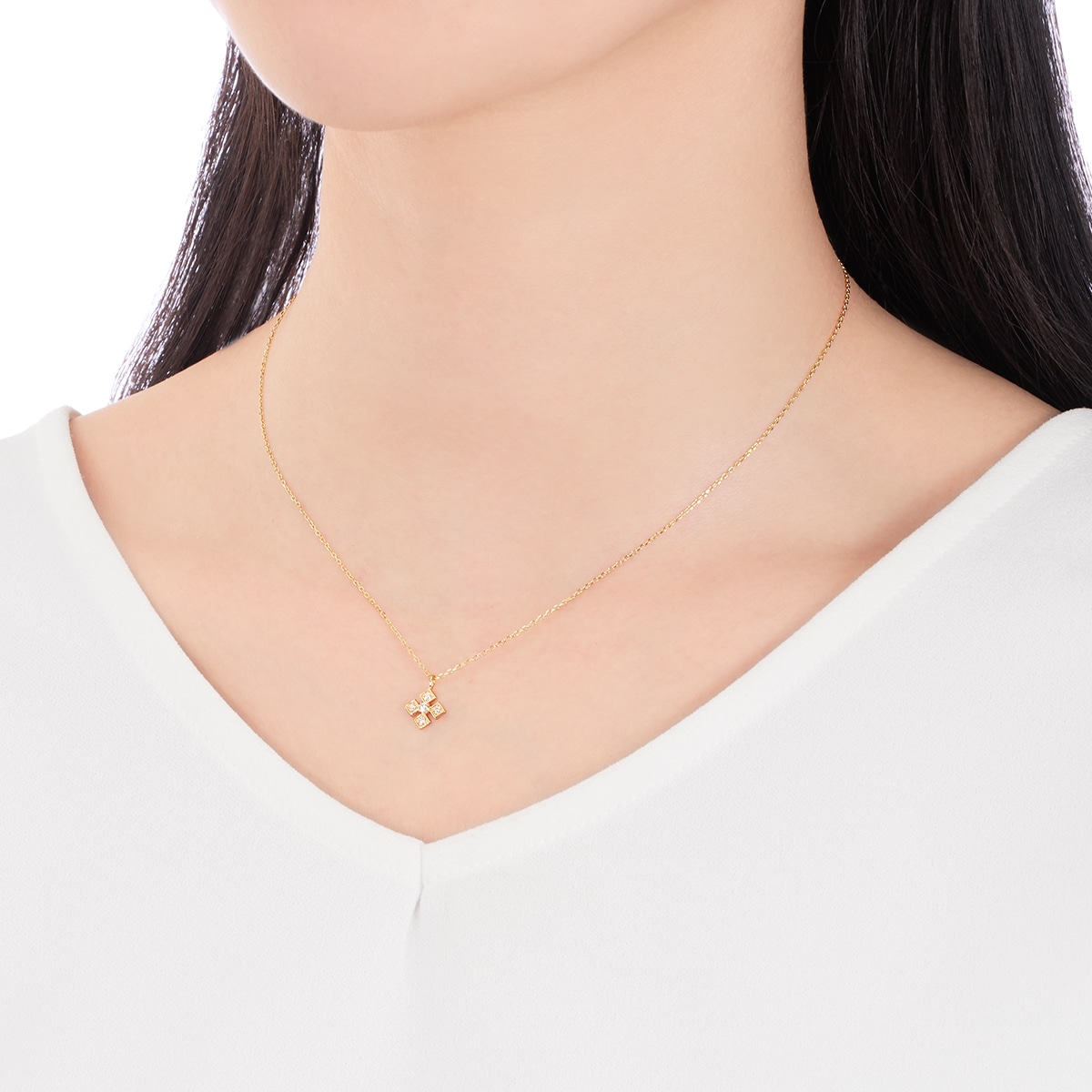 K10イエローゴールドダイヤモンドネックレス 