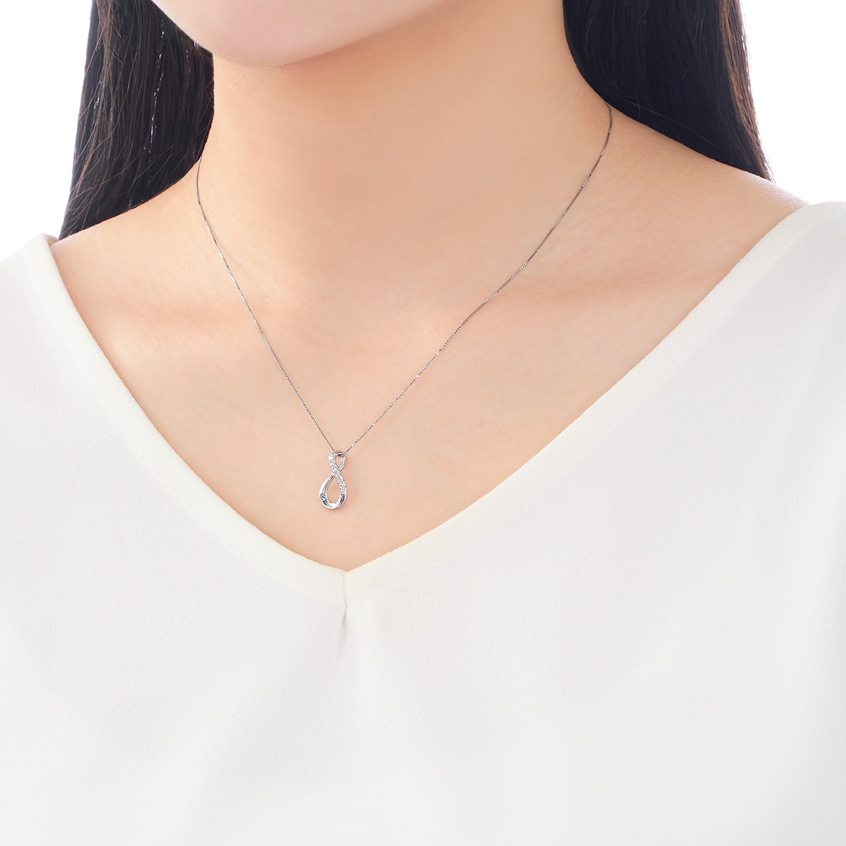 プラチナダイヤモンドネックレス 