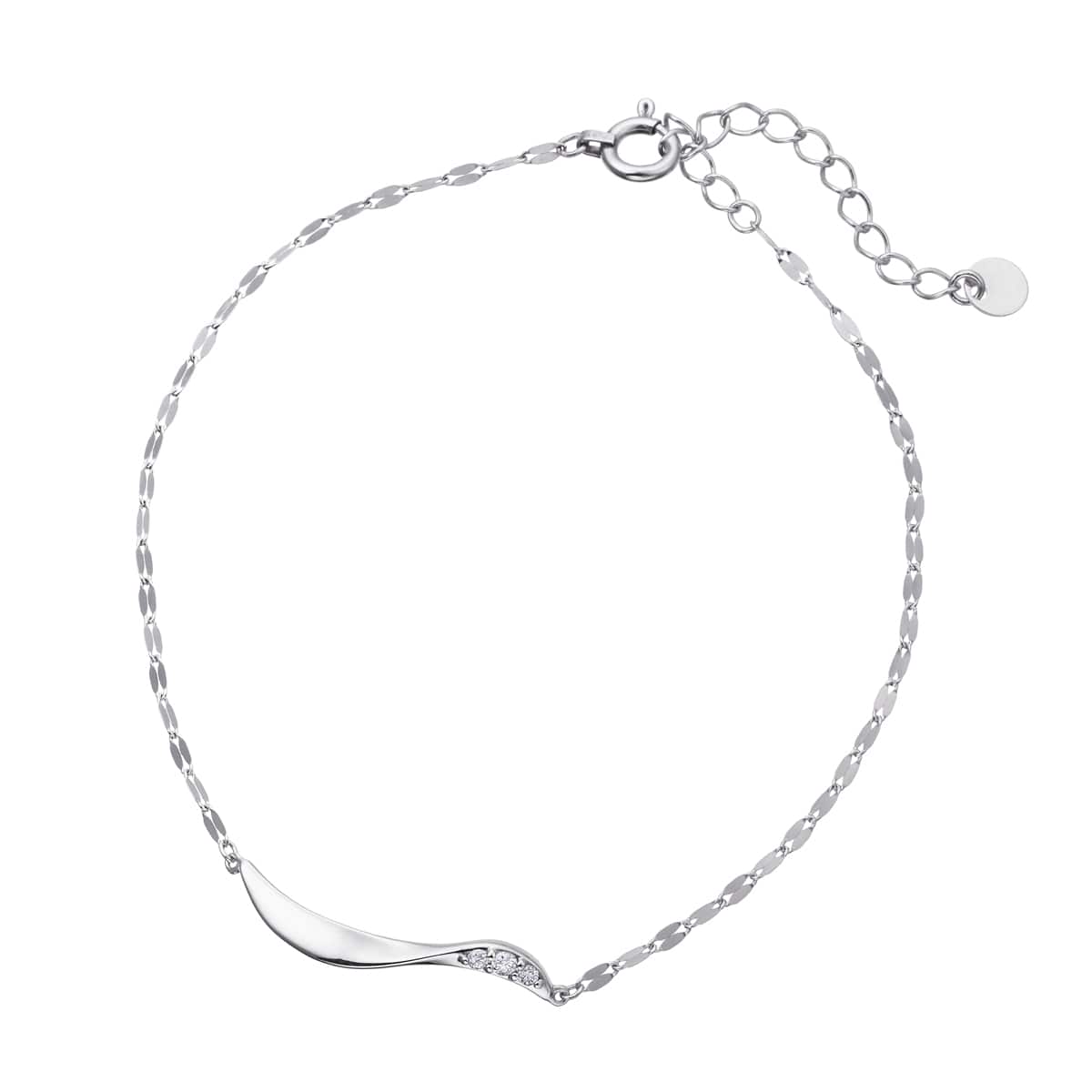 2025年 雑誌LEE12月号掲載】2025ツツミWinter Collection「Shining Landscape」緩やかなウェーブラインにダイヤモンドをあしらったバータイプのプラチナダイヤモンドブレスレット