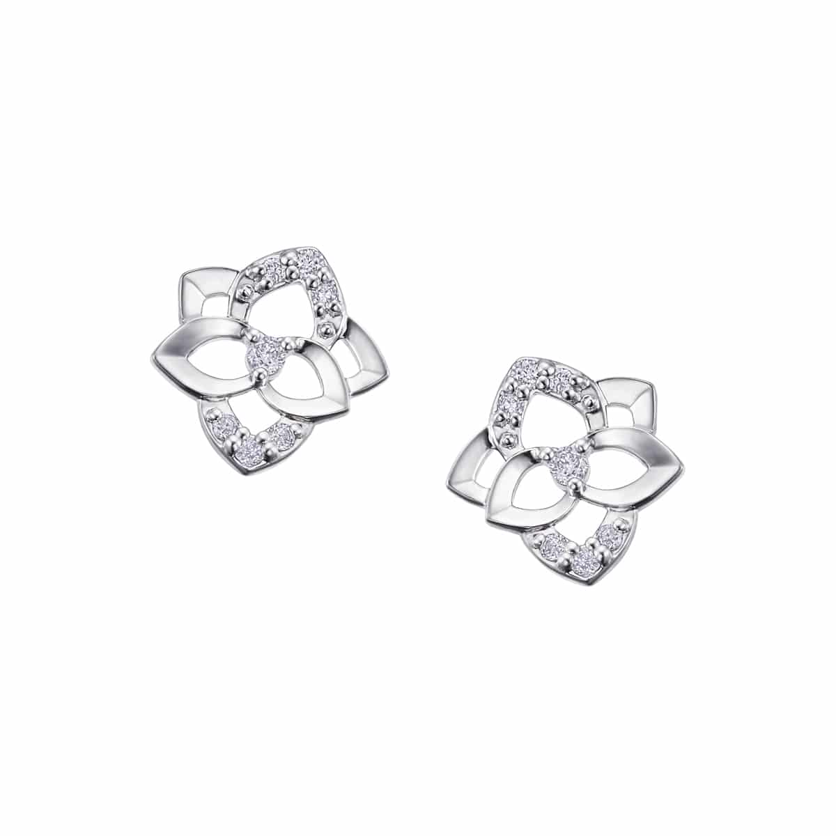 【2025年 雑誌LEE12月号掲載】2025ツツミWinter Collection「Shining Landscape」ダイヤモンドの煌めきとメタルの艶感のコントラストが美しいプラチナダイヤモンドピアス