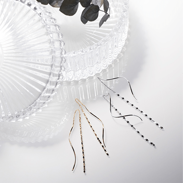 ON�̓V���v���ȃW���G���[�ł�����Ɗ����v���X