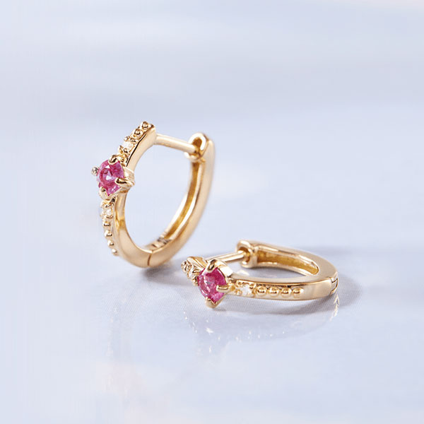 �y7���̒a���΁E���r�[�z�����b�ɂȂ��Ă��銴�ӂ����߂đ�؂Ȑl�ɑ��郋�r�[