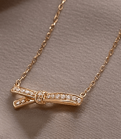 ��l�̂��߂̃A�V�����g���[�̃��{�������S����������N���X�}�X�v���[���g�ɁcK18�C�G���[�S�[���h�_�C�������h�l�b�N���X