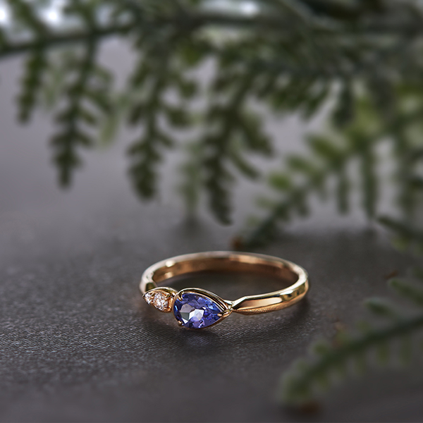 �y12���̒a���΃^���U�i�C�g�z�^���U�i�C�g�Ƃ�