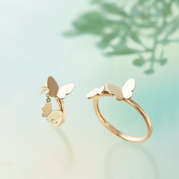 �v���[���g�E�����ւ̂��J���ɃI�X�X���I�y2025 �c�c�~ Wintercollection - Spring Fields - �z�t�����������郂�`�[�t�u���X�v�̃C���[�J�t�ƃ����O