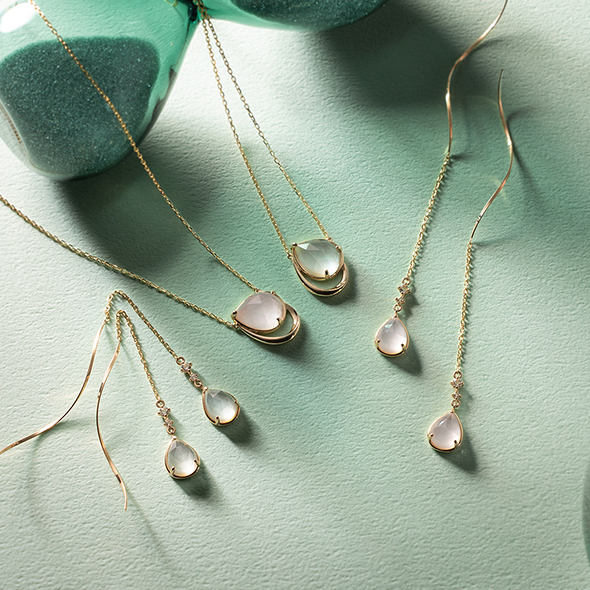 �v���[���g�E�����ւ̂��J���ɃI�X�X���I�y2025 �c�c�~ Wintercollection - Spring Fields - �z�J���[�X�g�[���~�V�F���̃j���A���X�J���[���������W���G���[