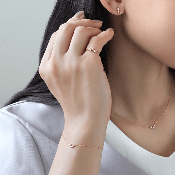 �������̃f�U�C���ł܂Ƃ߂Đ������ꂽ��ۂ�