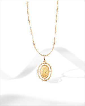 �y�c�c�~ 2024 Winter Collection -LINK to FUTURE-�z�Ƒ����J���ے�����A�c�q�C�G�X���������}���A���`���ꂽ�C���S�b�g�̃y���_���g�g�b�v