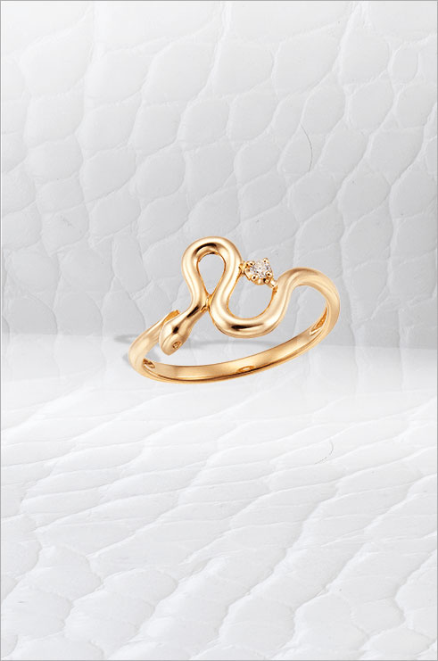 �y�c�c�~ 2025 Early Spring Collection -Call My Luck-�z���b�L�[���`�[�t�Ƃ��Đl�C�̎ւ��f�U�C������K18�C�G���[�S�[���h�_�C�������h�����O