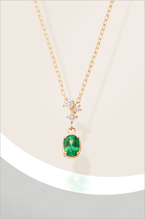 �y�c�c�~ 2025 Early Spring Collection Call My Luck�z3�΃Z�b�g���ꂽ�_�C�������h�̂���߂��ƐF�N�₩�ȗΐF��������K18�C�G���[�S�[���h�O���[���K�[�l�b�g�l�b�N���X