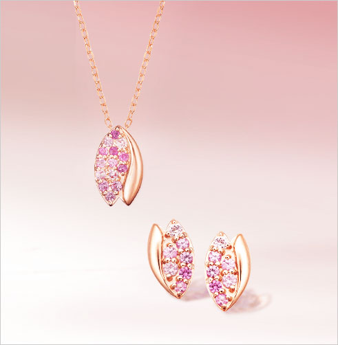 �y�c�c�~ 2025 Spring Collection Floral Bliss�z�Z�W�̈قȂ�s���N�T�t�@�C�A�Ő��ݏo���������v�킹��s���N�p���F