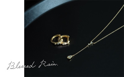 2026 AW Collection�@TSUTSUMI�I���W�i���wBlessed Rain�x���J���ɂ��v���[���g�ɂ��������߁I���i�g����t�H�[�}���ɂ��g���鎴�����`�[�t�ɂ����_�C�������h�W���G���[